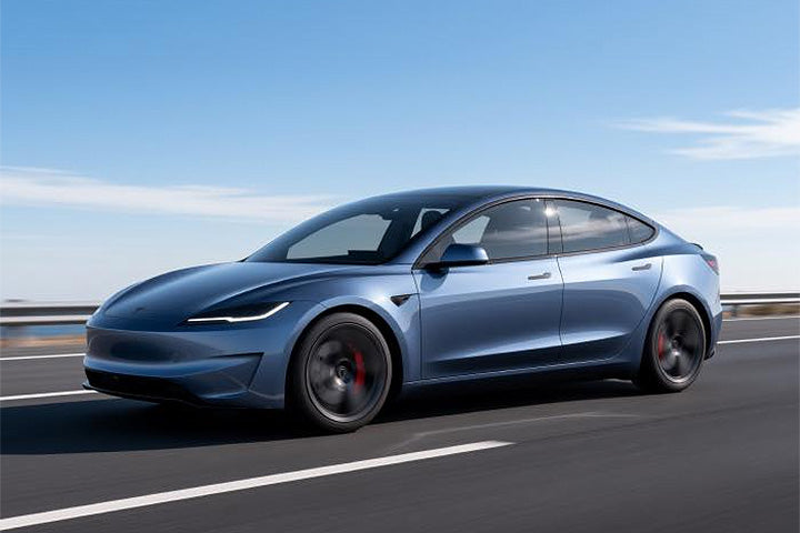 特斯拉 Model 3 台灣迎新色!海軍藍、冰霜藍雙亮點