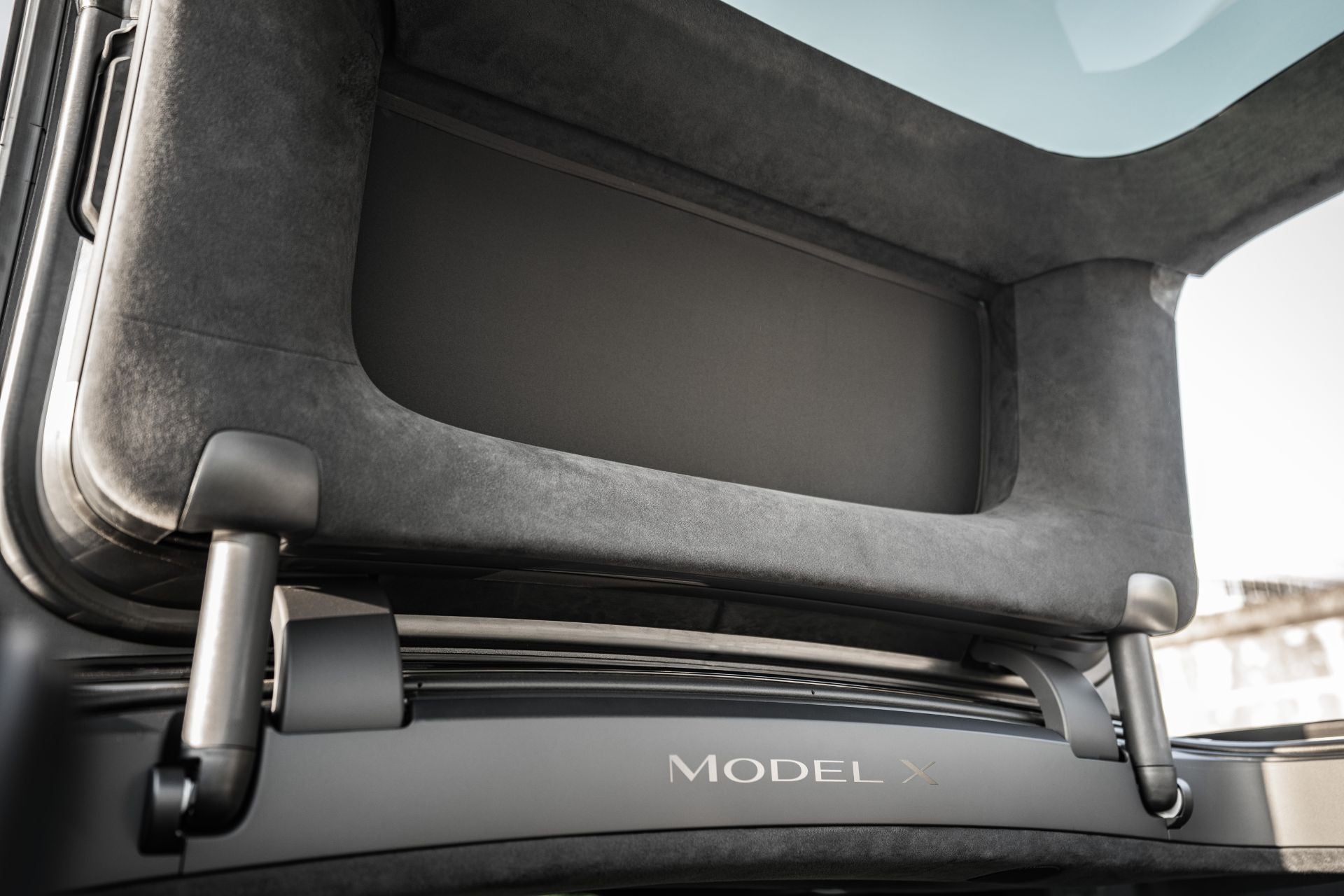 JOWUA 玻璃車頂遮陽簾(Model X)