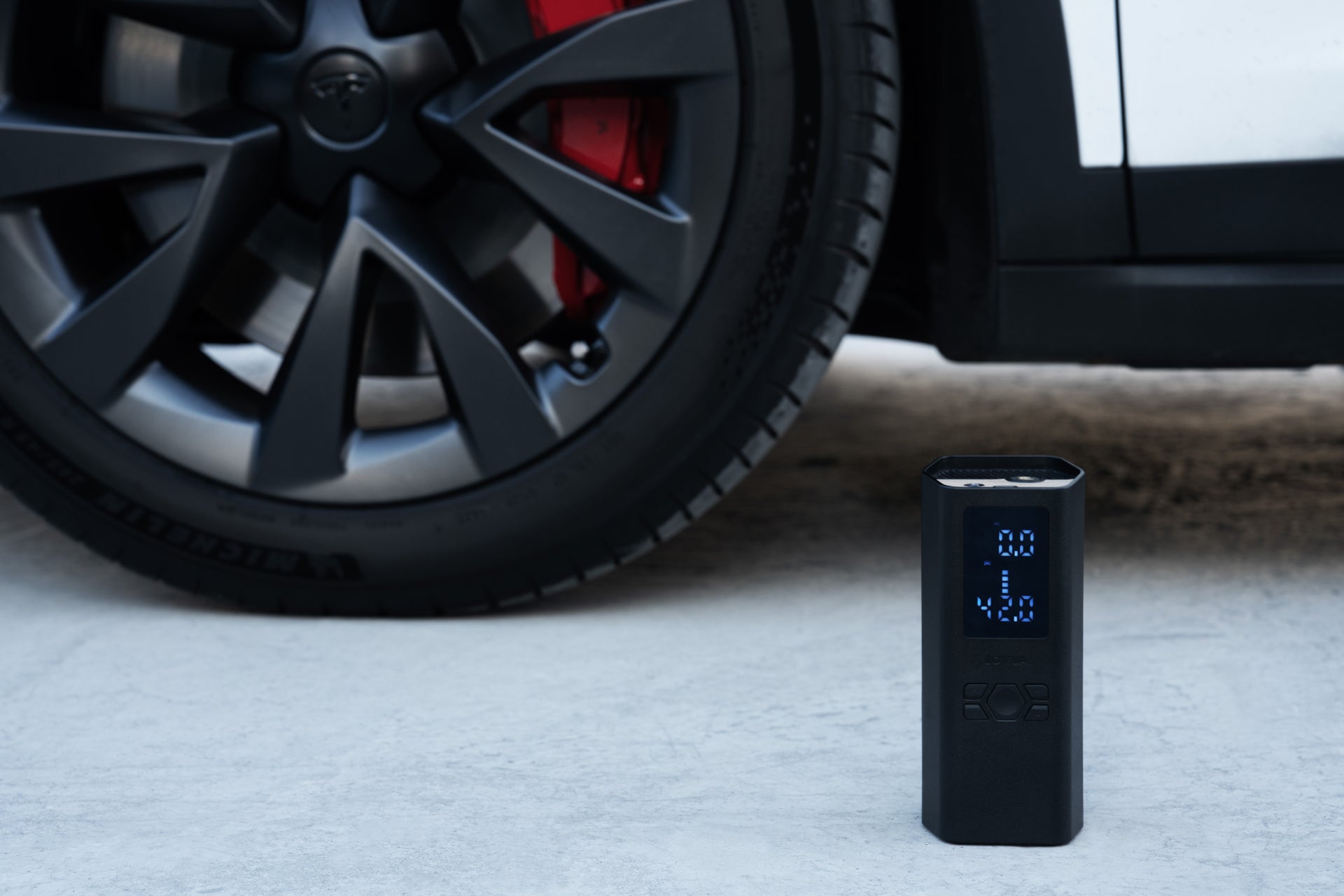 JOWUA 100W 雙快充打氣機