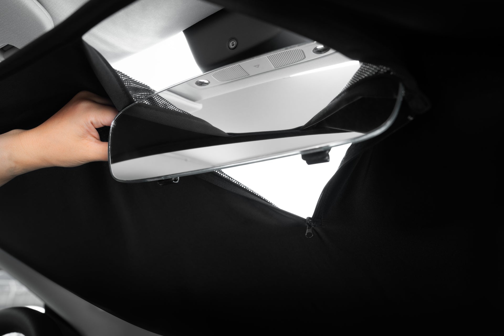 JOWUA 前擋玻璃遮陽簾(Model Y 2021-2024)