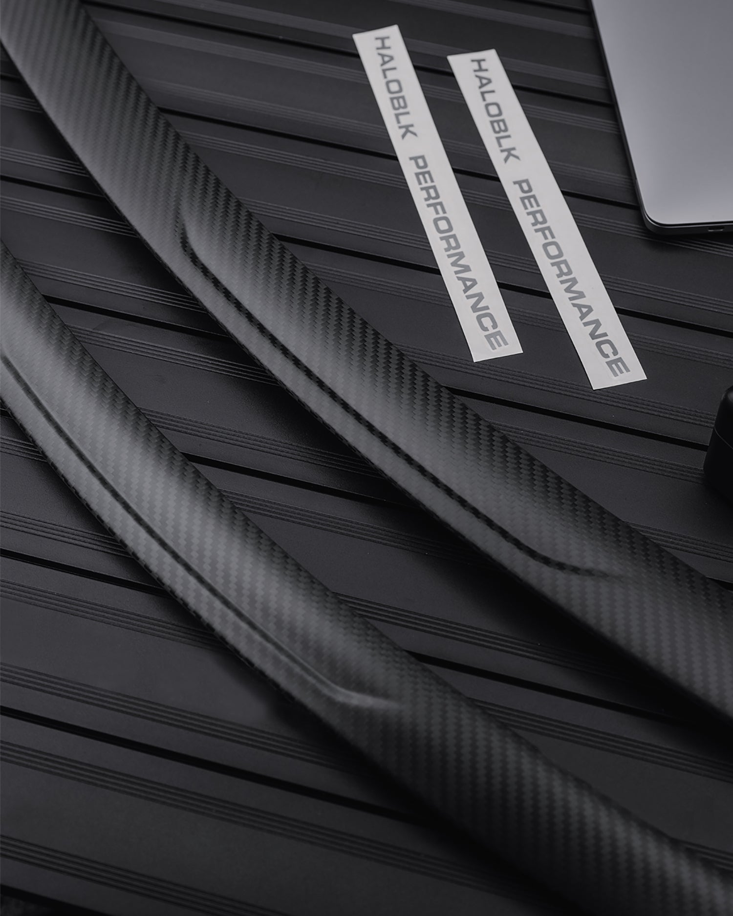 HALOBLK 黑洛 Model 3/Y/煥新版3/煥新版Y 真碳纖維尾翼 - 啞黑