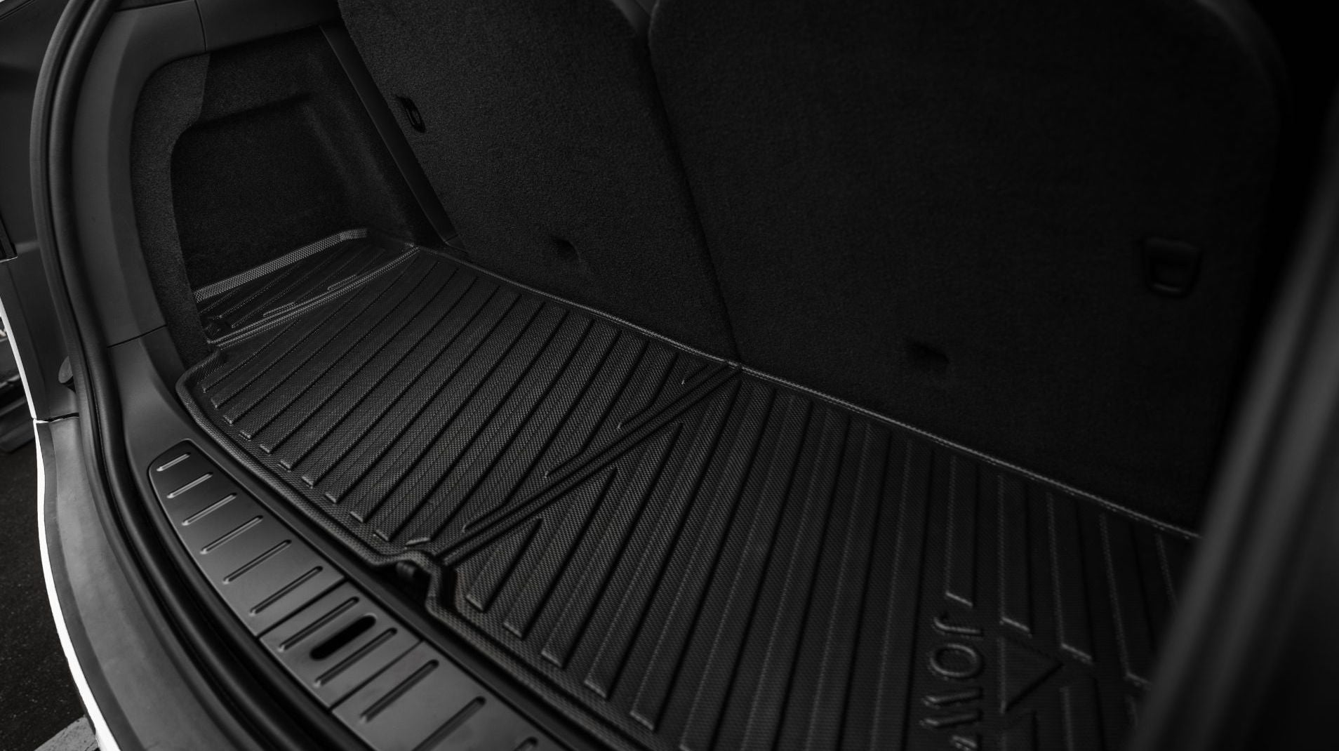 JOWUA 立體防水行李廂墊(Model X)