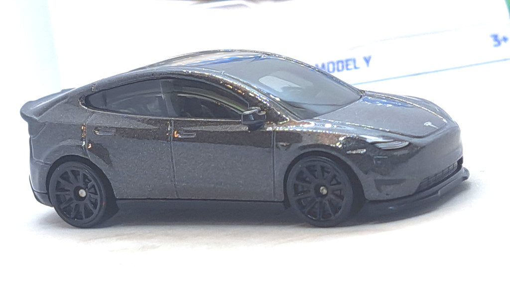 Hot Wheels Model Y 白色/夜銀/藍色 模型小車車
