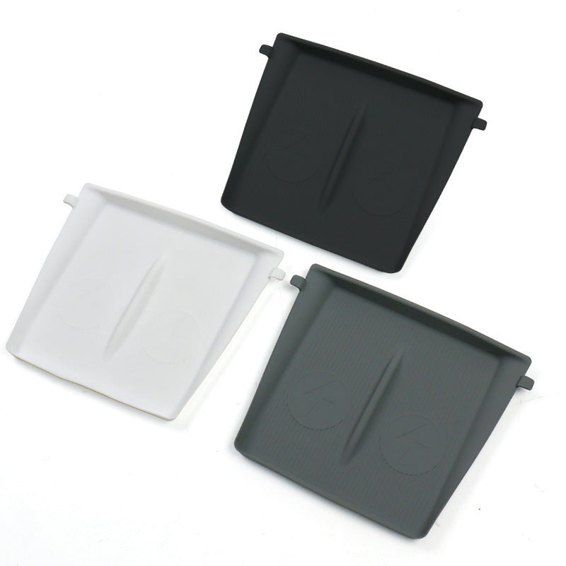 特斯拉 煥新版3 Model 3 Highland / 煥新版Y Model Y Juniper 中控防塵充電墊